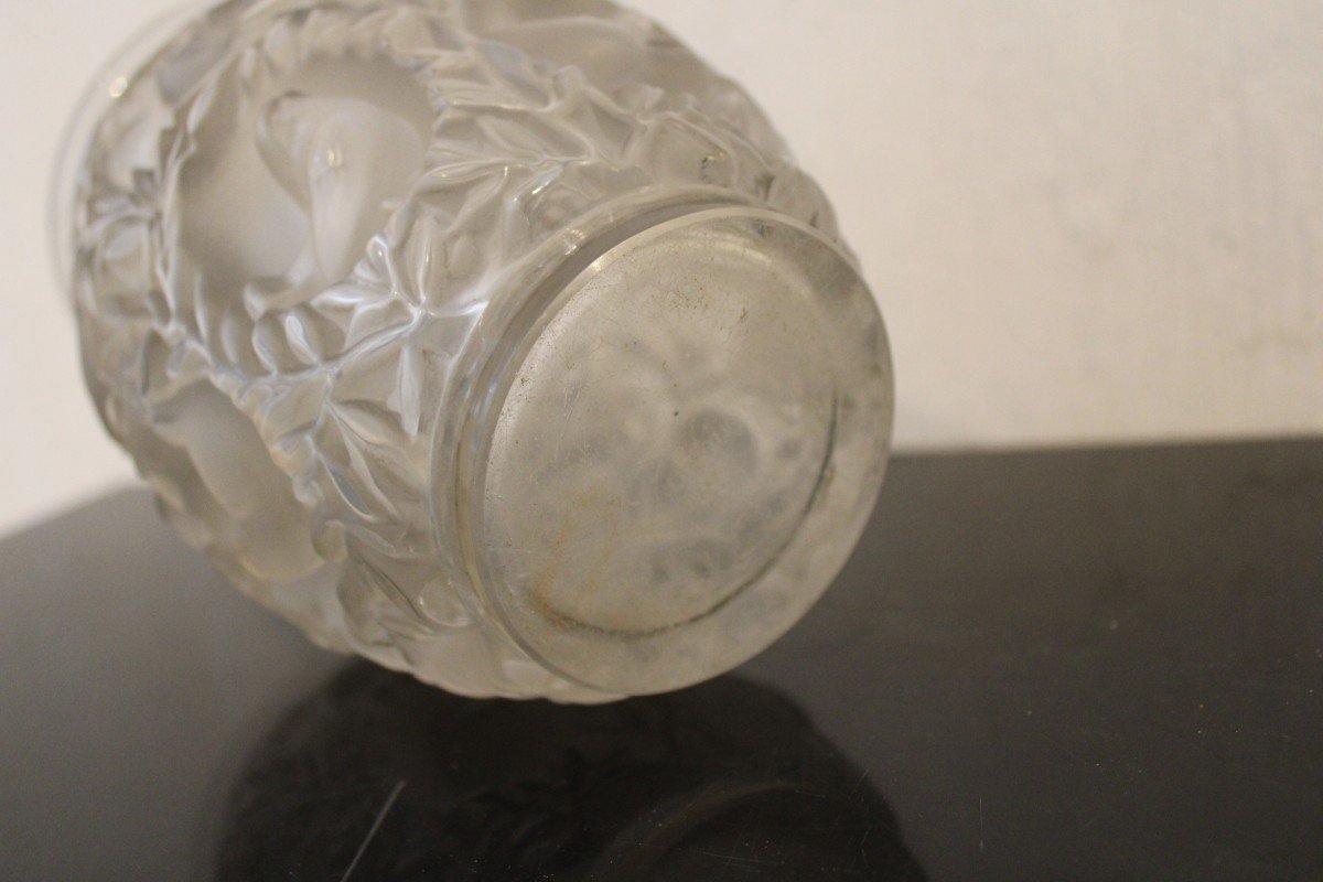 Vase ovoïde Lalique, modèle Bagatelle-photo-7