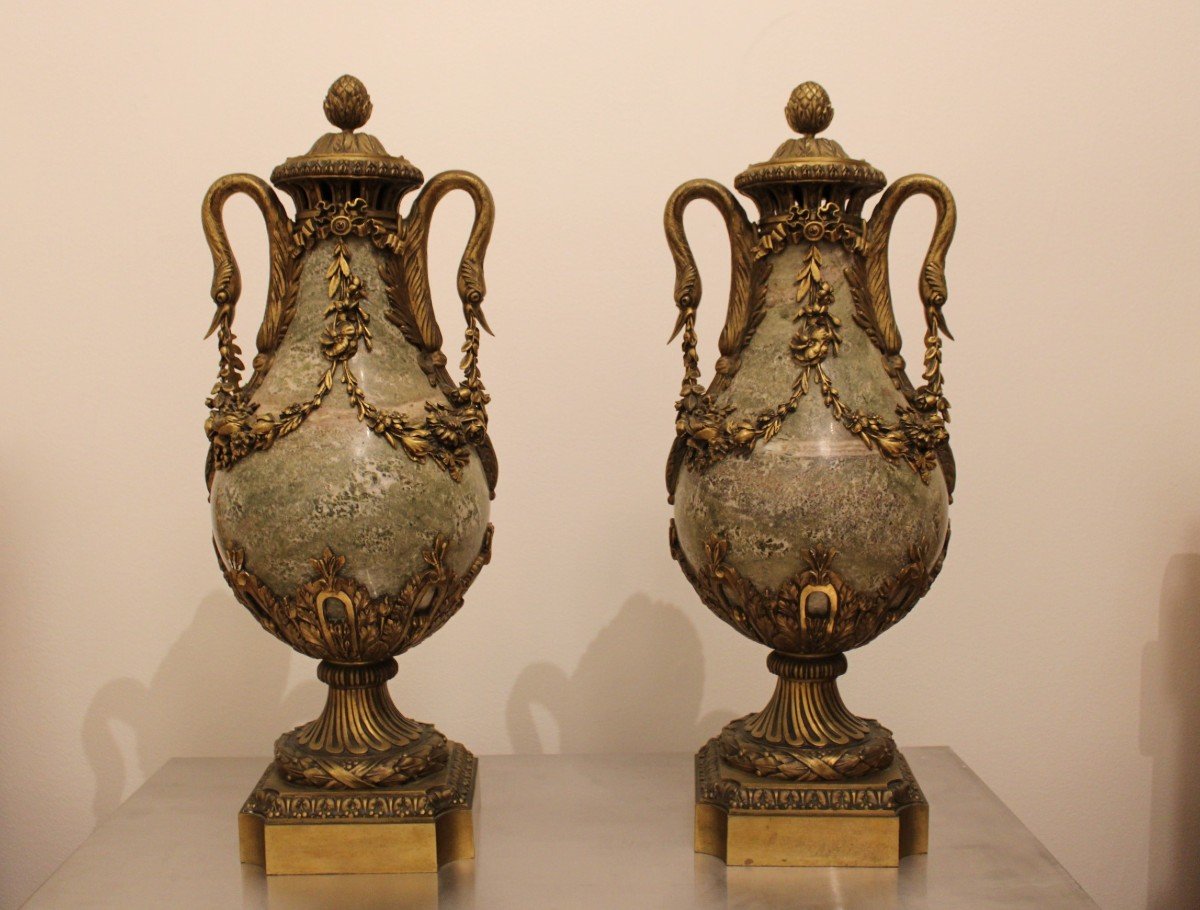 Pair Of Bronze And Marble Vases, Louis XVI Style. French, 19th Century-photo-1
