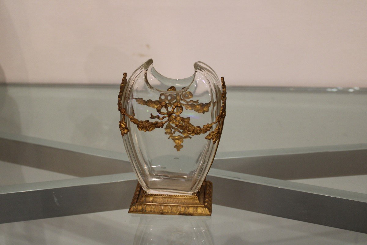 Louis 16 Style Vase, In Glass And Golden Metal-photo-1