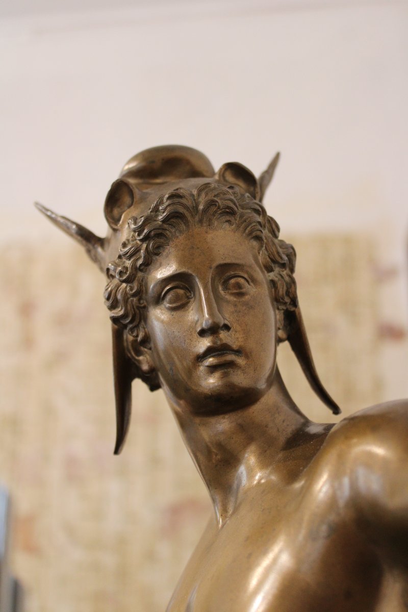 Bronze Representing Perseus-photo-3