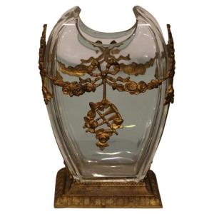 Vase Style Louis 16, En Verre Et Métal Doré