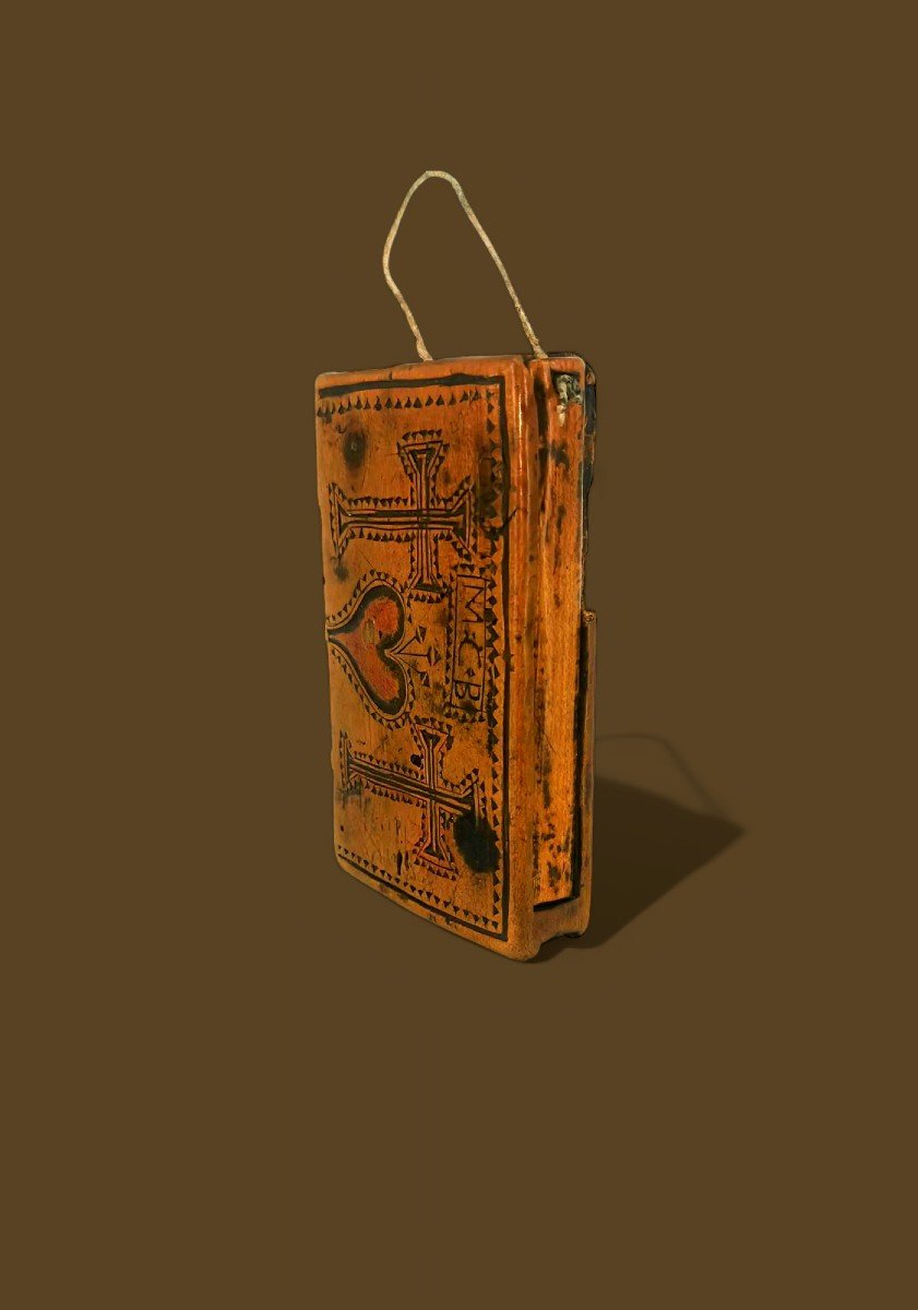 Art Populaire Auvergne - Boîte Livre Missel - Sculpté Au Couteau XVIII / XIX ème -photo-1