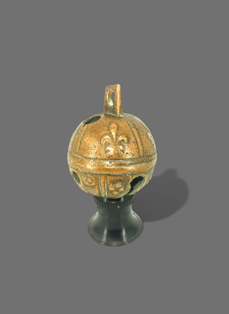 Grelot d'Arnachement - Bronze Décors Fleurs De Lys - Curiosité XVIII ème 