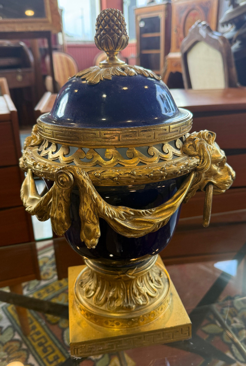 Porcelain And Bronze Incense Burner