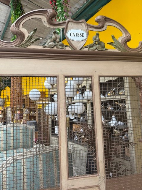 Trade Counter-photo-2