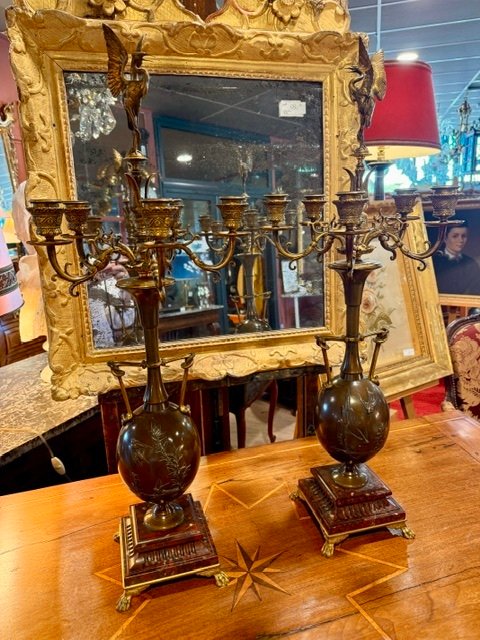 PAIRE DE GRANDS CANDELABRES EN BRONZE, signé  F.BARBEDIENNE-photo-2
