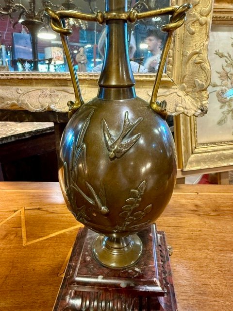 PAIRE DE GRANDS CANDELABRES EN BRONZE, signé  F.BARBEDIENNE-photo-1