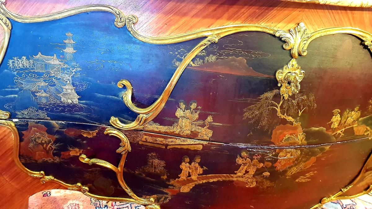 Commode Galbee De Style Louis XV Laquée -photo-4