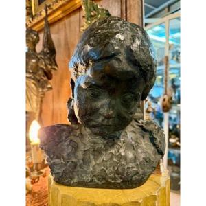 BUSTE DE JEUNE FEMME EN BRONZE LUCIEN BRASEUR