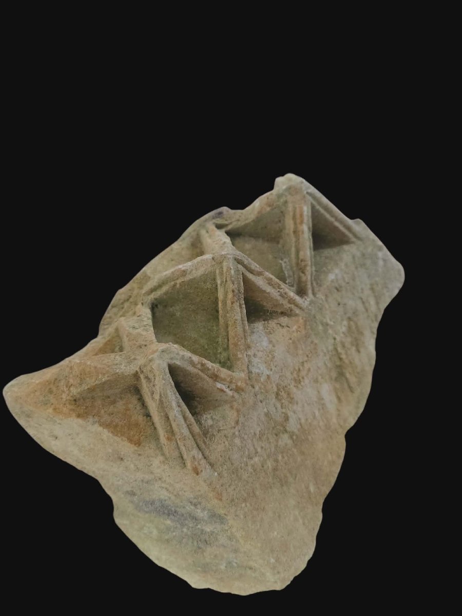 Element Of A Sculpted Stone Frieze - Charente - 12th Century -photo-2