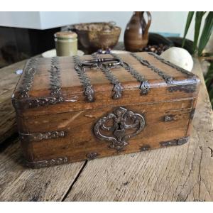 Coffret en noyer - Allemagne - XVIIe