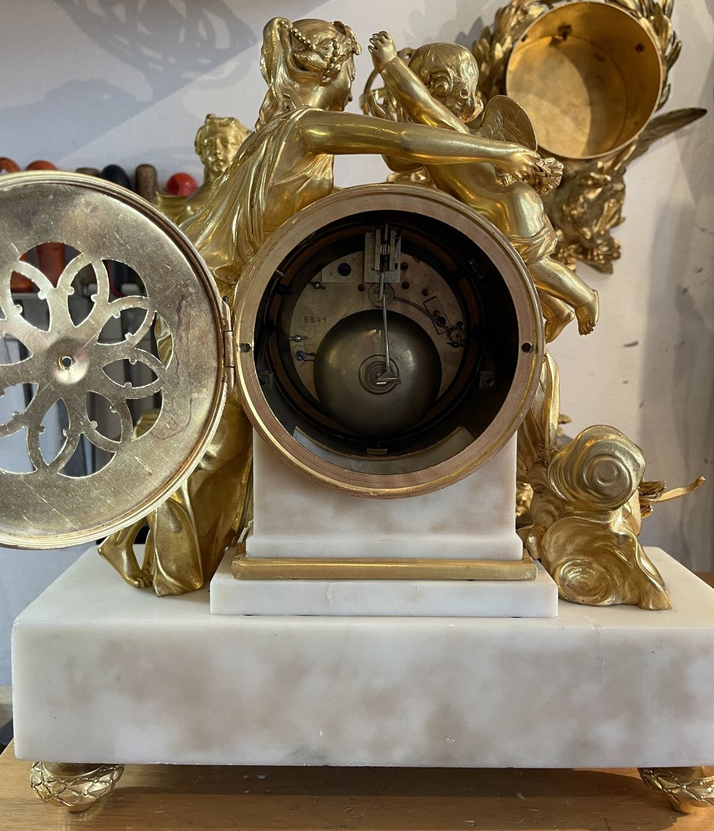 Pendule "L'Amour et l'amitié" - bronze doré et marbre - Louis XVI-photo-5