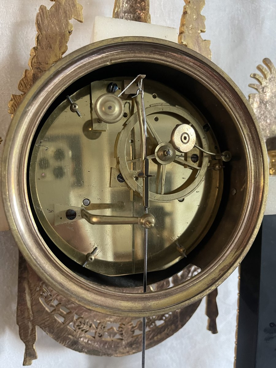 Pendule portique époque Directoire en bronze doré et marbre-photo-3