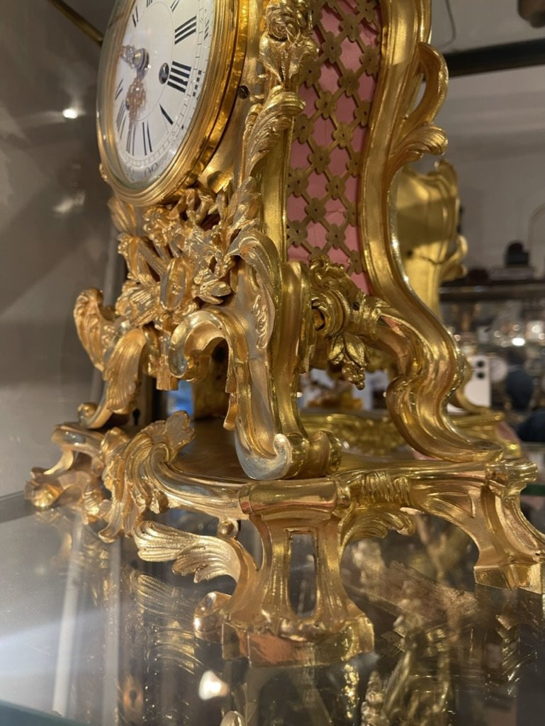 Grand cartel à poser en bronze doré style Louis XV -photo-4