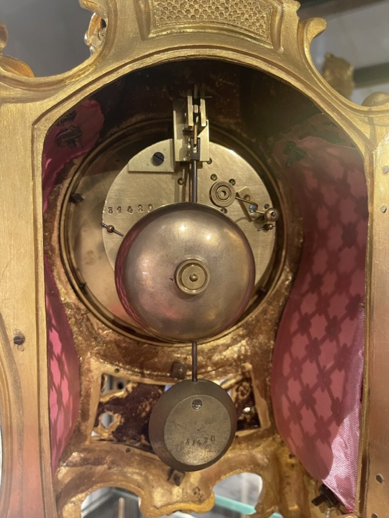 Grand cartel à poser en bronze doré style Louis XV -photo-4