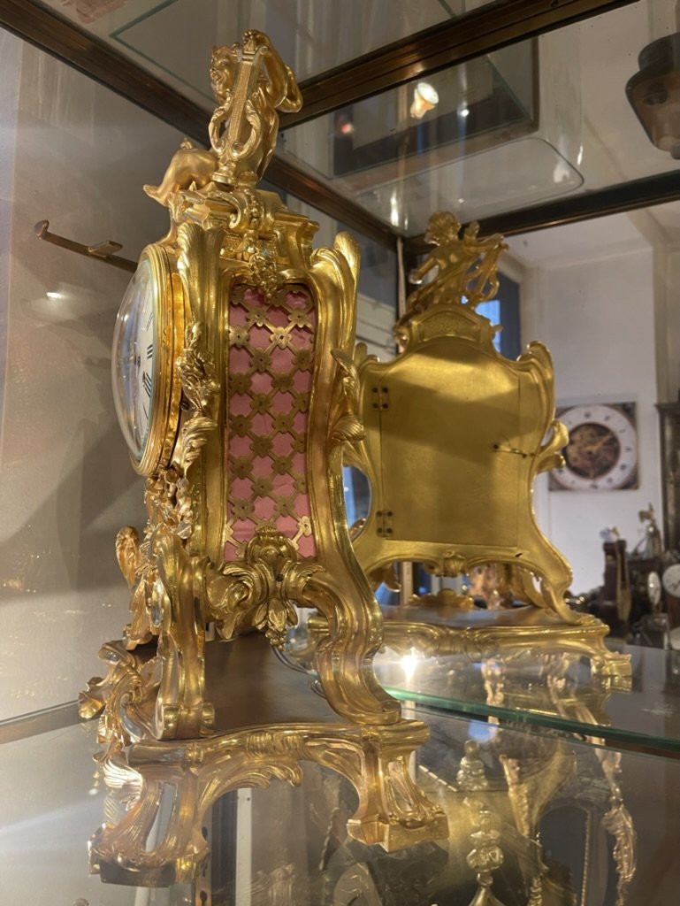 Grand cartel à poser en bronze doré style Louis XV -photo-6