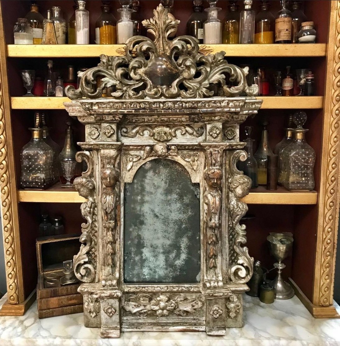 Miroir Renaissance Italienne Argenté Du XVIeme Siècle 