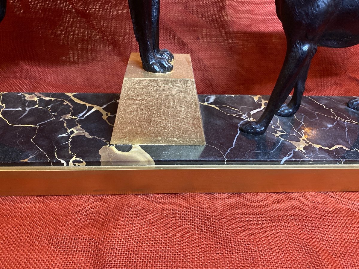 Two Marble Greyhounds And Regulates After Chiparus - Art Deco-photo-2