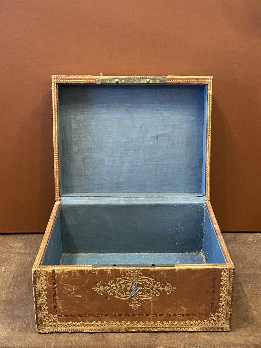 Box In Cognac Morocco Gilded -photo-2