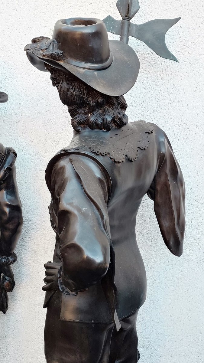 Pair Of Large Life-size Bronze Soldiers, Renaissance Rider Musketeers -photo-4