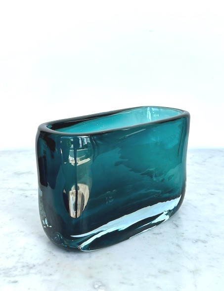 Elegant Murano Glass Vase From The 2000s (venini, Seguso, Sommerso Style...)