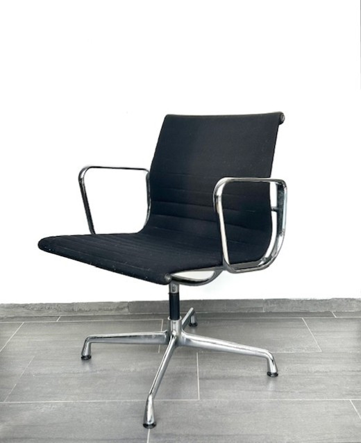 Charles Eames fauteuil pivotant edition vitra fin 1980 (design Knoll, Cassina, design 1950)