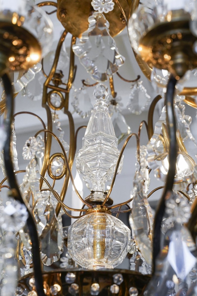 Grand Lustre en bronze et cristal à 12 Bras De Lumière de style L XVI.-photo-2