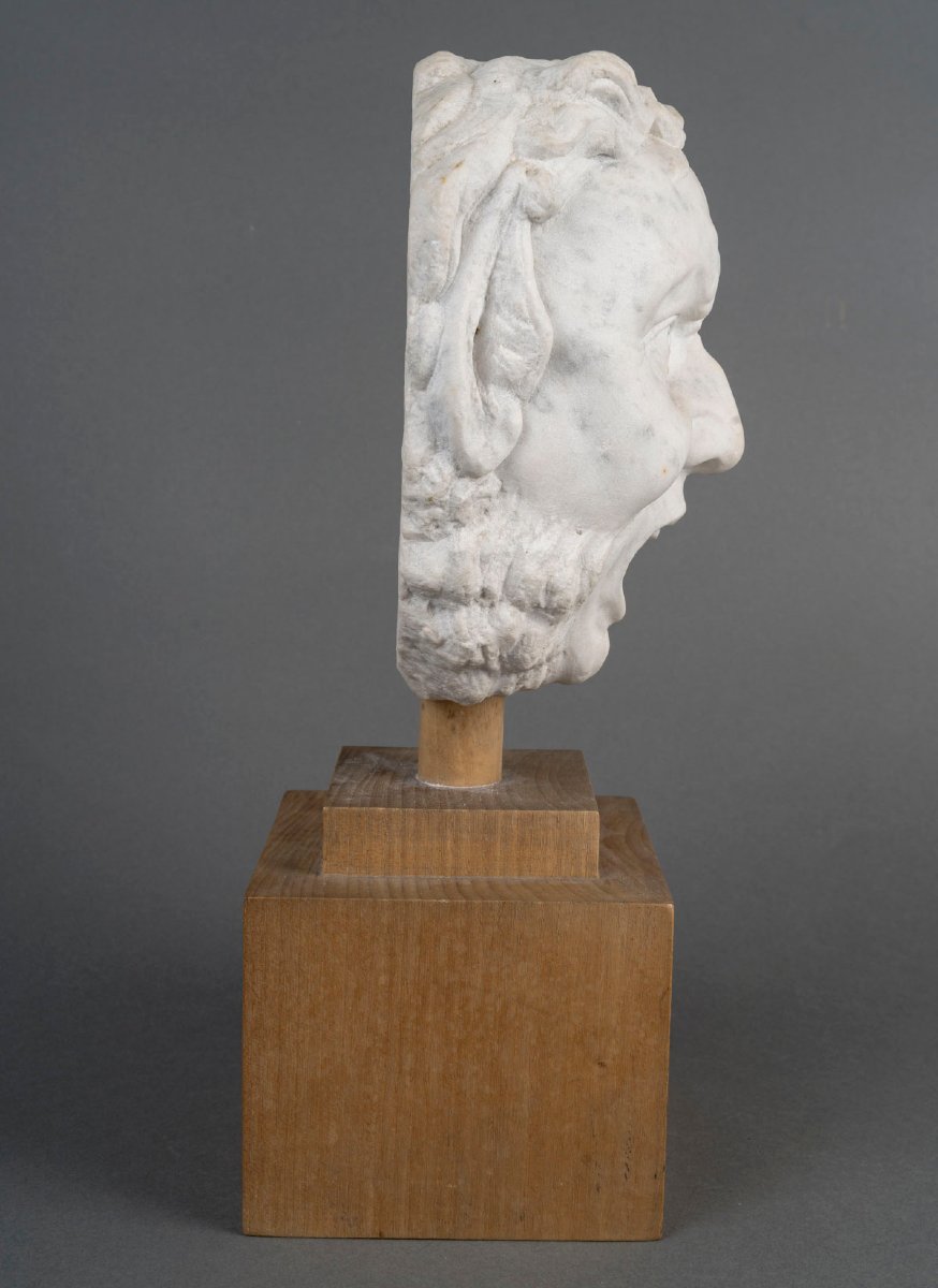 Bouche de fontaine à tête de faune en marbre blanc Italie XIXeme -photo-3