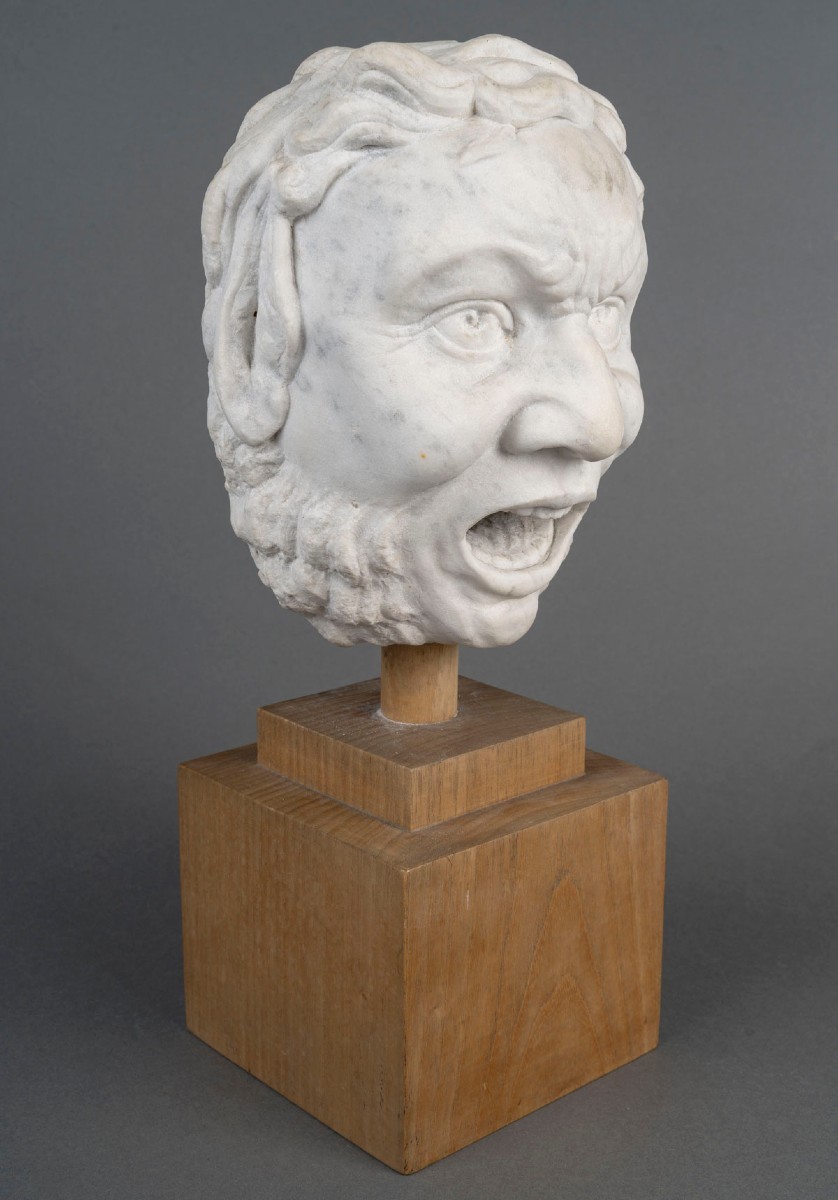 Bouche de fontaine à tête de faune en marbre blanc Italie XIXeme 