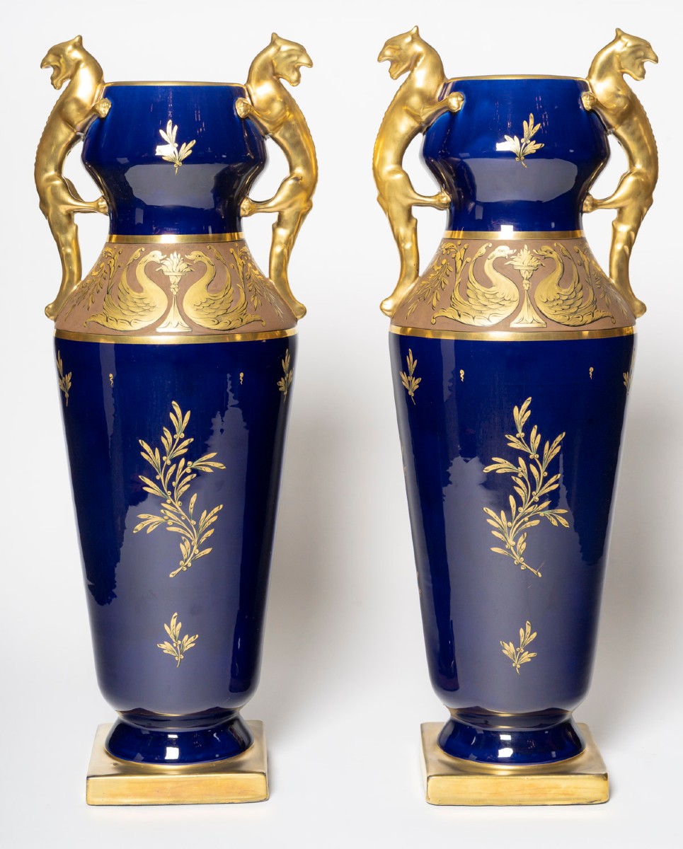 Large Pair Of Vases From The Tours Factory-photo-2