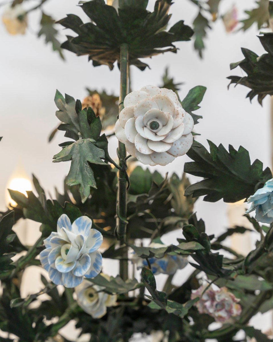 Cage-style Chandelier Made Of Sheet Metal With Porcelain Flowers In The Meissen Style, Louis XV Style -photo-1