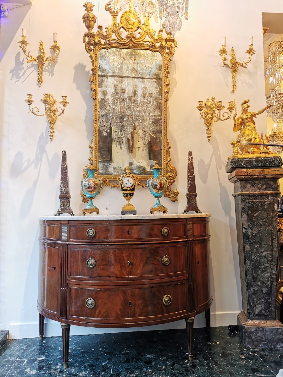 Commode demi-lune, à portes, en acajou, d'époque LXVI-photo-1