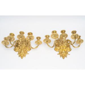 Paire d'appliques aux têtes de satyre de style Louis XIV