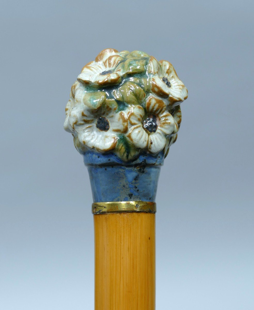 Collection Cane With Porcelain Handle Decorated With Flowers-photo-2