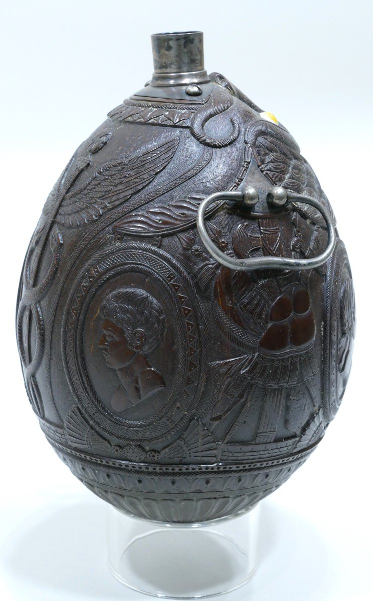 Gourde Finement Sculptée Sur Une Noix De Coco - Travail De Bagnard Du 19ème Siècle-photo-4