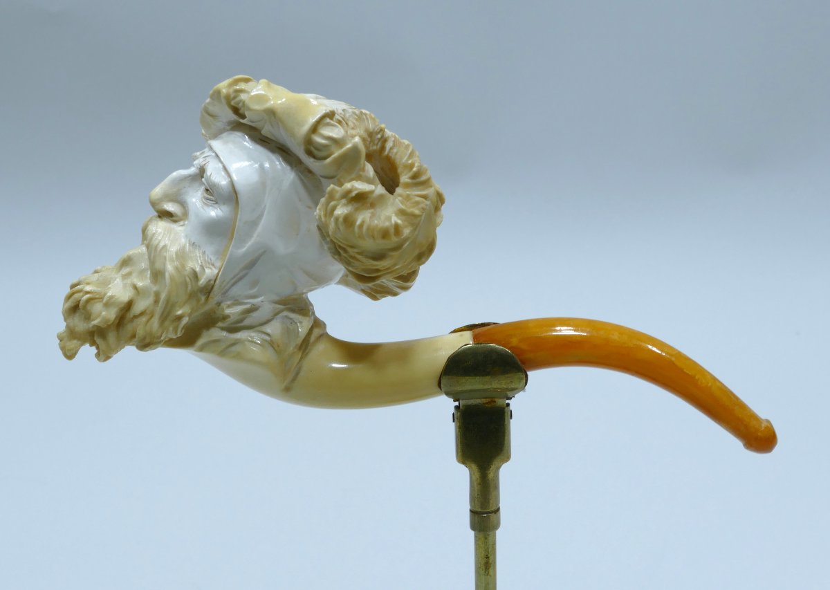 Meerschaum Pipe Depicting An Italian Renaissance Figure-photo-4