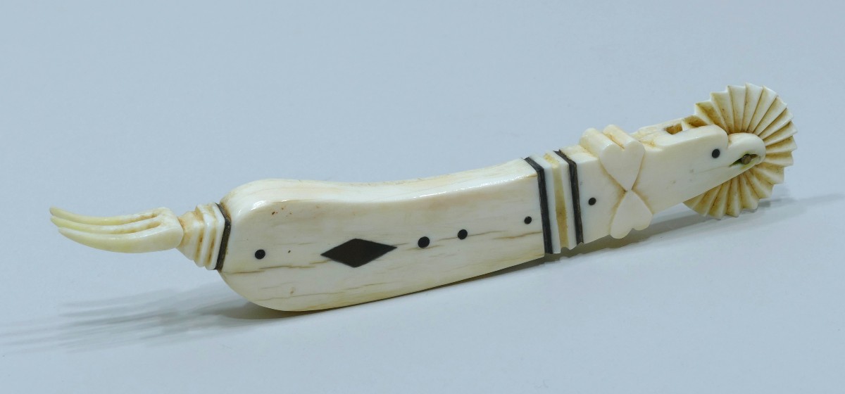 19th Century Walrus Tooth, Baleen And Shell Pastry Wheel