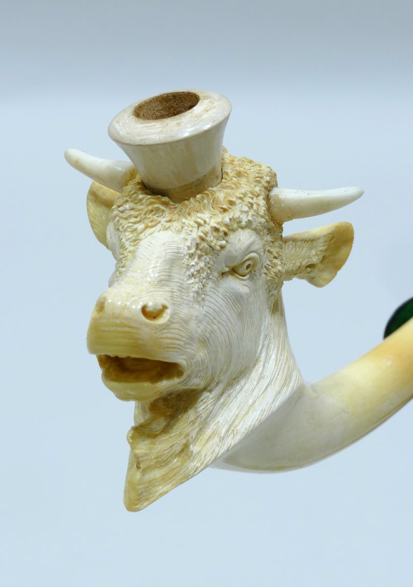 Meerschaum Cigarette Holder Representing The Head Of A Bull-photo-2