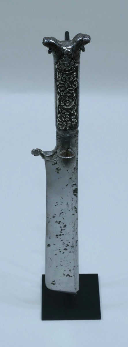 Steel Hunting Knife/trenching Knife Dating From The First Half Of The 17th Century-photo-1