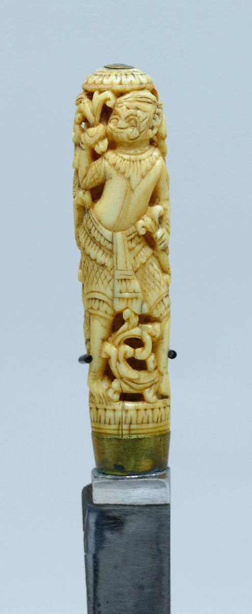 Knife With Ivory Handle Depicting The Monkey God Hanuman-photo-2