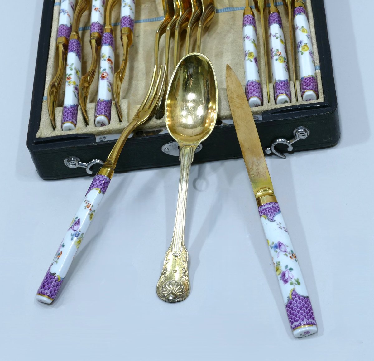 Meissen Porcelain And Vermeil Cutlery Set Dating From The 18th Century-photo-4