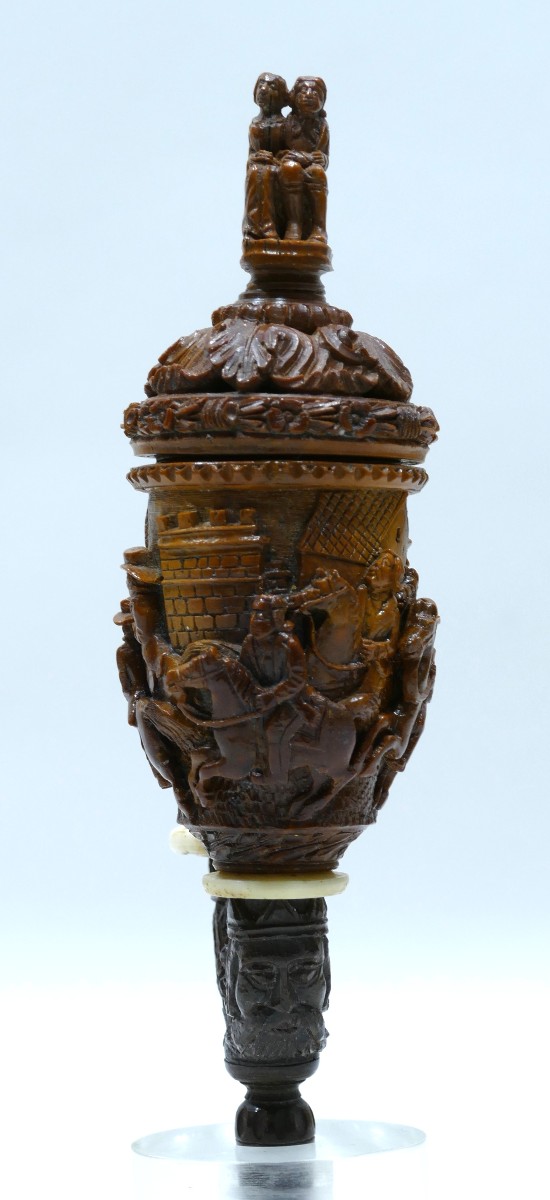 19th Century Wooden Pipe Bowl Richly Carved With Figures And Scenes