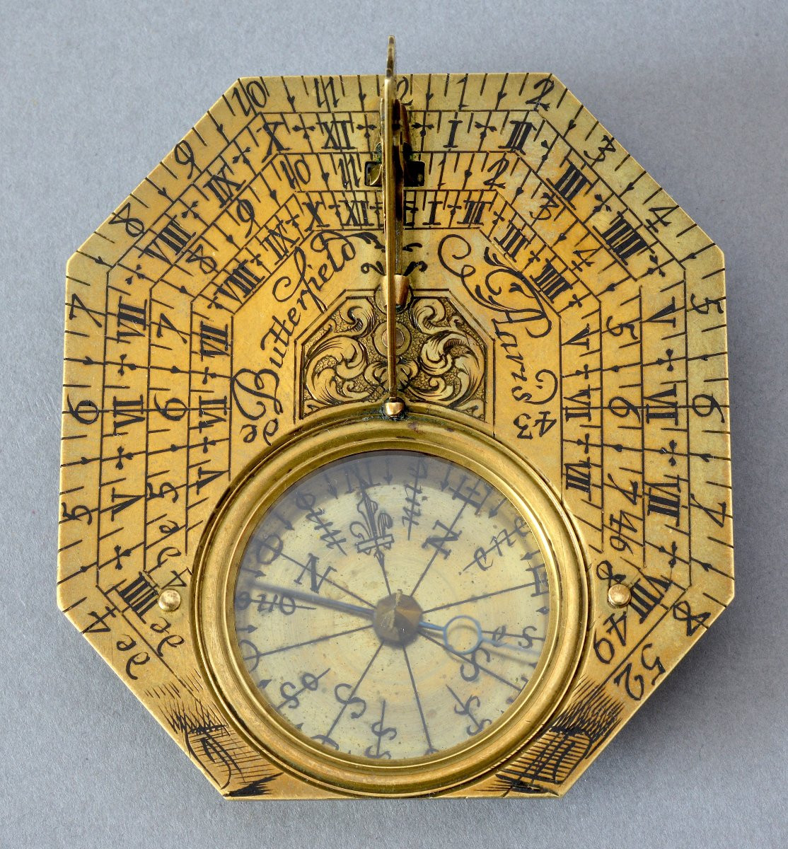 Horizontal Brass Sundial Signed ‘butterfield Aparis’ With Original Black Shagreen Case.-photo-3