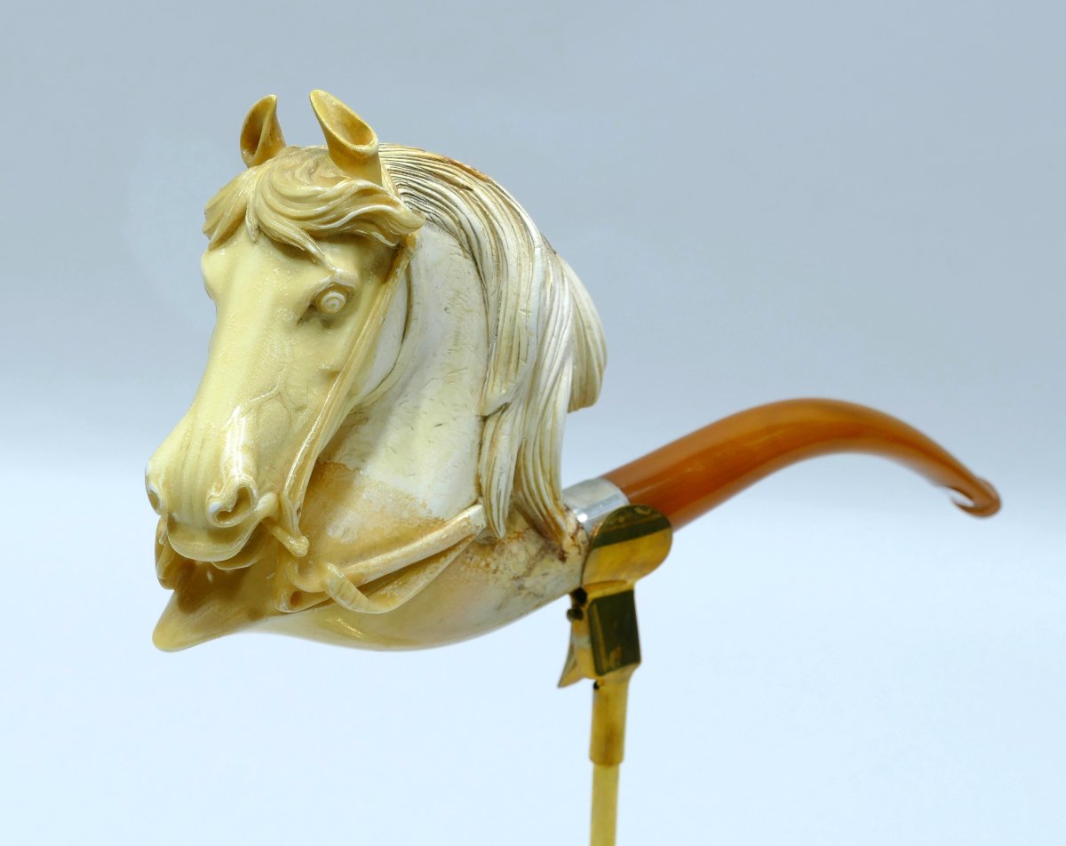 Puissante pipe en écume de mer représentant une tête de cheval-photo-2