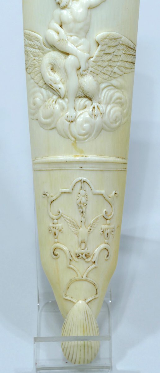 Carved Ivory Tobacco Rasp Representing Jupiter Coming From The Former Alaret Collection-photo-3