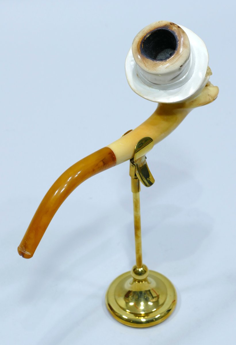 Double Wax Meerschaum Pipe Depicting An Elegant African Man-photo-1