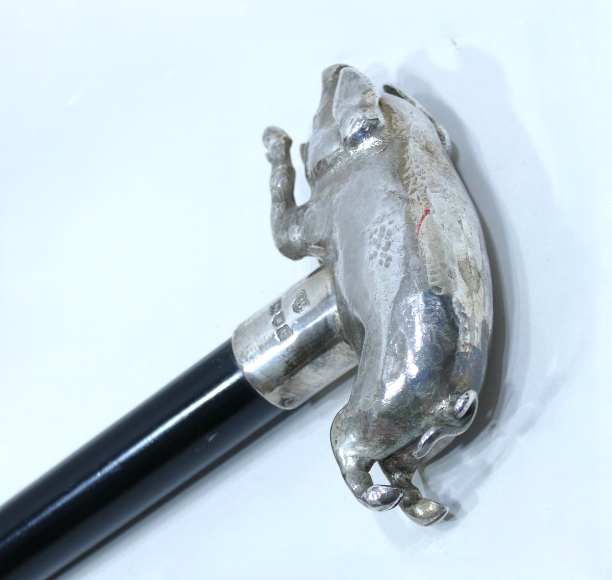 A 19th-century Collector's Cane With A Silver Handle On The Rare Pig Theme-photo-3