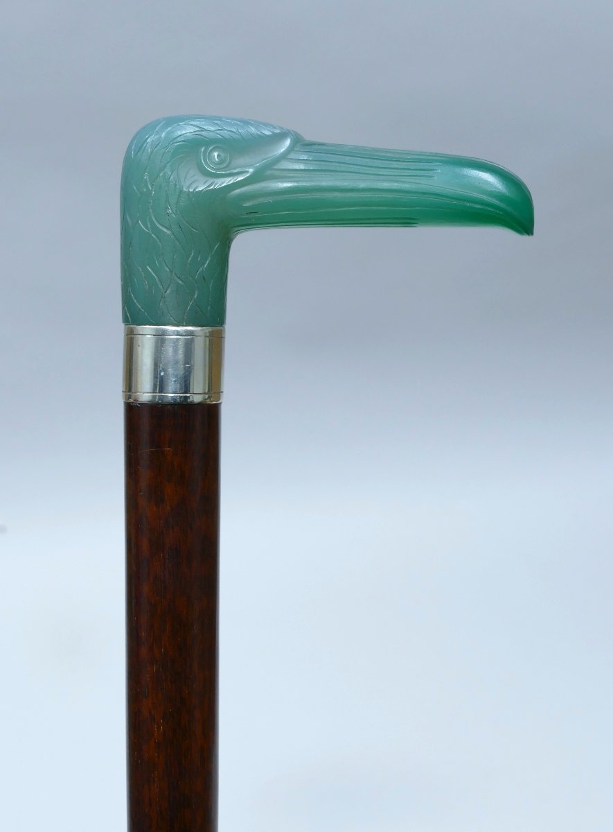 Elegant Cane In Nephrite Attributed To Tiffany & Co Representing An Eagle