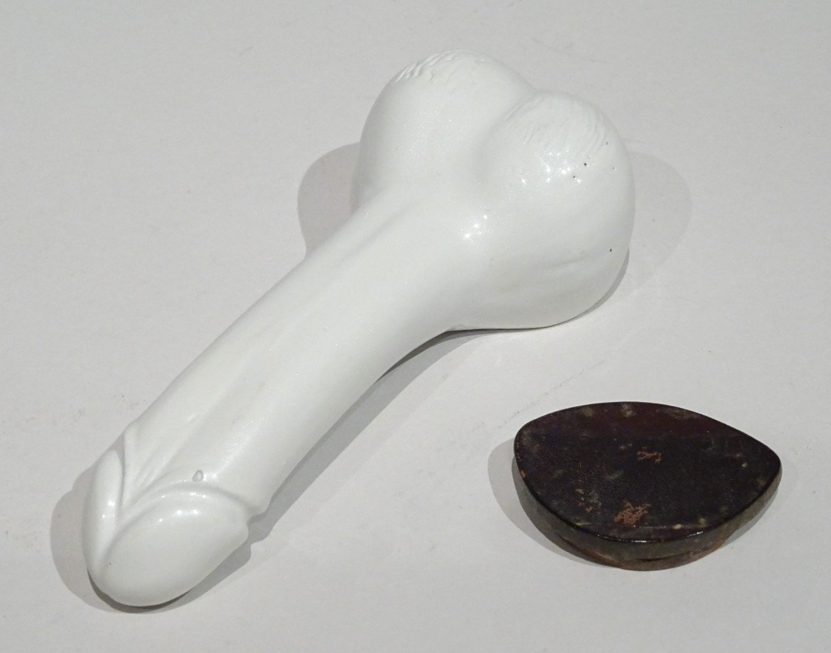 Tabatière érotique En Forme De Phallus-photo-3