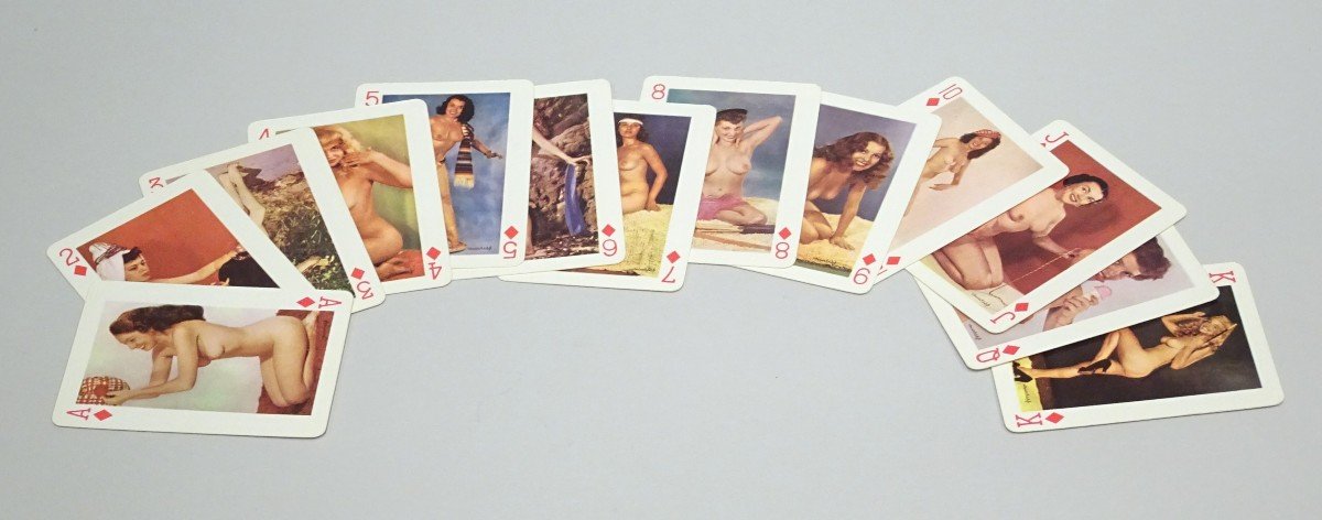 Erotic Colored Card Game-photo-3